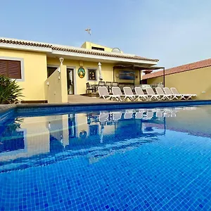 Tinizara Villa Arona (Tenerife)